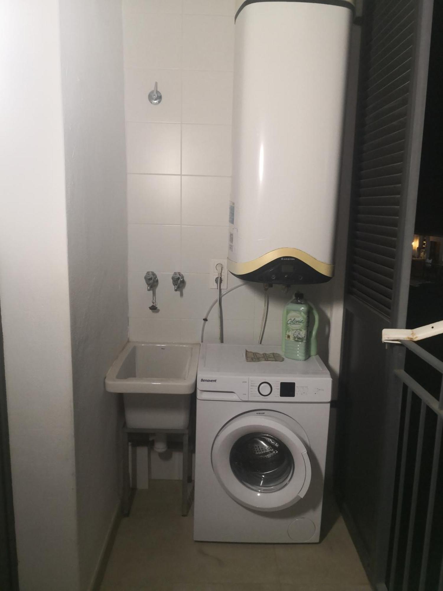 Acogedor Apartamento En El Centro De Sitges, Al Lado De La Playa Luaran gambar
