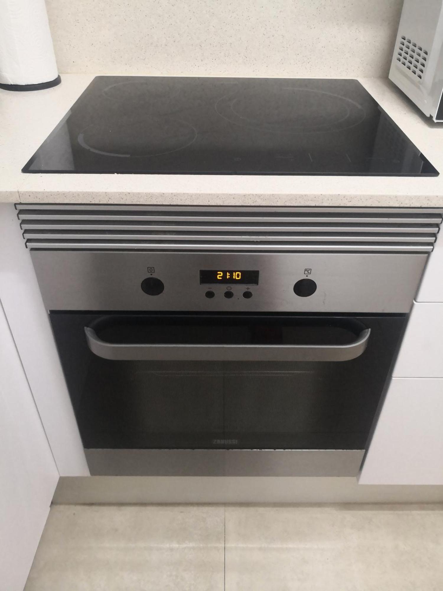 Acogedor Apartamento En El Centro De Sitges, Al Lado De La Playa Luaran gambar